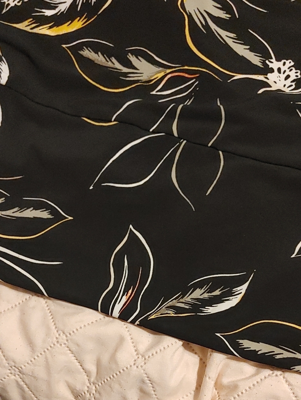 Soma Black Floral Scoop Neck with V-Back Long Sleeve Dress Like New - Picture 6 of 7
